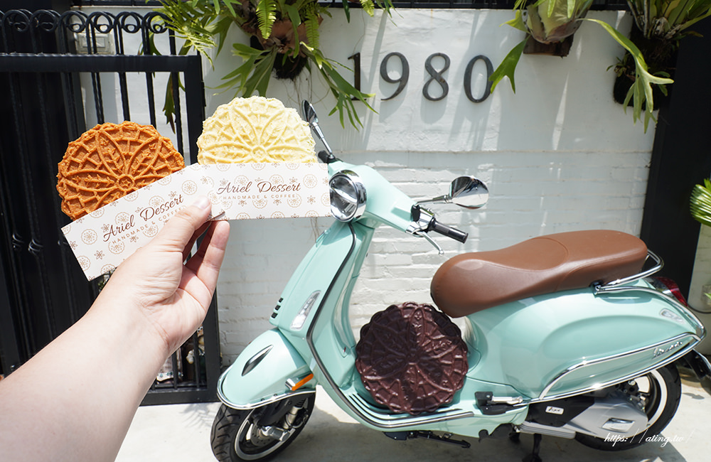 台中老宅愛莉兒甜點坊超夢幻歐式透明玻璃屋全台唯一蕾絲餅專門店