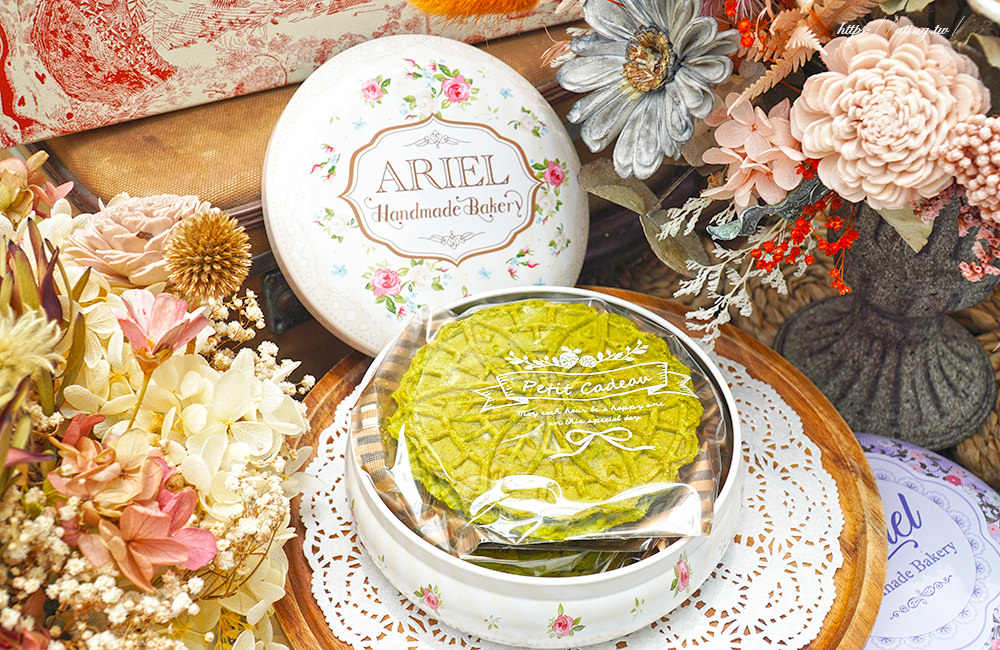 台中老宅愛莉兒甜點坊超夢幻歐式透明玻璃屋全台唯一蕾絲餅專門店