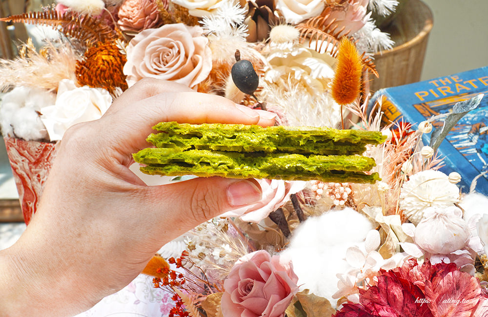 台中老宅愛莉兒甜點坊超夢幻歐式透明玻璃屋全台唯一蕾絲餅專門店