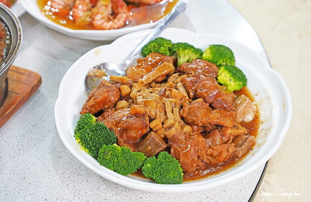 2026台中年菜推薦》大祥海鮮燒鵝餐廳輕鬆提走整桌年菜讓你免下廚輕鬆圍爐吃團圓飯 - 第14張圖 2026台中年菜推薦》大祥海鮮燒鵝餐廳輕鬆提走整桌年菜讓你免下廚輕鬆圍爐吃團圓飯