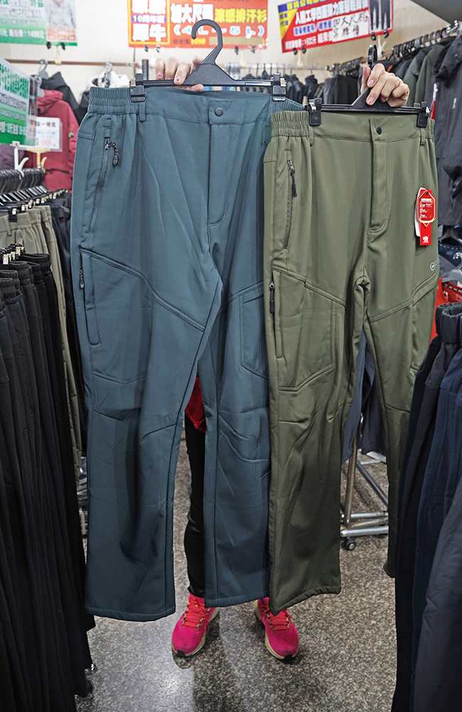 台中大里德芳路原廠犀牛黑科技機能服飾特賣會開跑全館100元起~任搭四件990元~ - 第63張圖 台中大里德芳路原廠犀牛黑科技機能服飾特賣會開跑全館100元起~任搭四件990元~