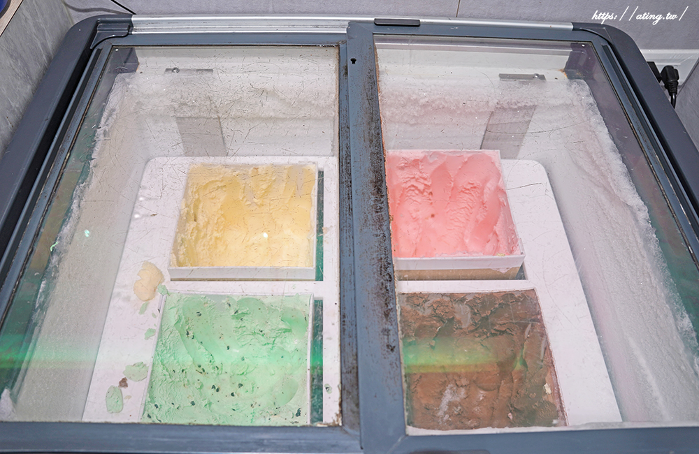 台北江麻辣臭豆腐嶺東店自助吧任你喝,全新 5 款鍋物湯頭登場!每鍋都有鴨血+豆腐,像在吃迷你版宮廷盛宴 - 第7張圖 台北江麻辣臭豆腐嶺東店自助吧任你喝,全新 5 款鍋物湯頭登場!每鍋都有鴨血+豆腐,像在吃迷你版宮廷盛宴