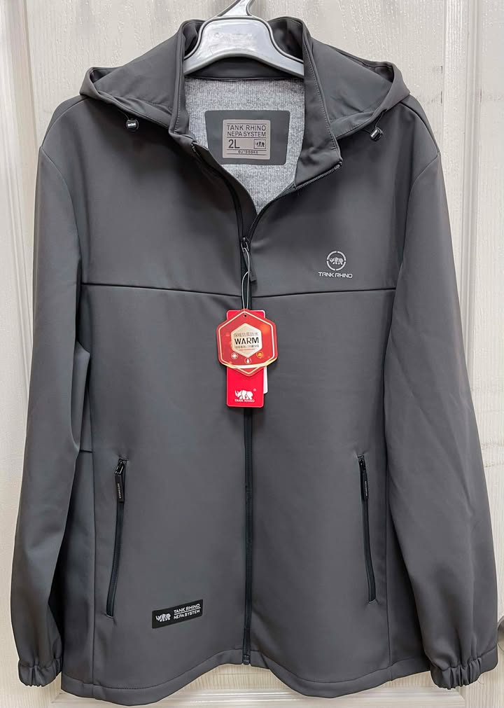 原廠犀牛黑科技機能服飾特賣會台南新市區中正路開跑全館100元起~任搭四件990元~