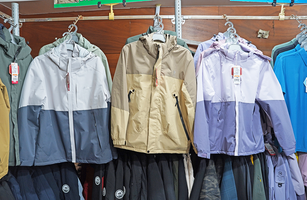 原廠犀牛黑科技機能服飾特賣會台南新市區中正路開跑全館100元起~任搭四件990元~ - 第69張圖 原廠犀牛黑科技機能服飾特賣會台南新市區中正路開跑全館100元起~任搭四件990元~