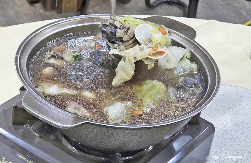 台中聚餐必衝！大祥海鮮餐廳「2026 平日限定 6 人合菜」下殺 71 折！7 菜 1 湯特價 $3200，爽吃招牌燒鵝、鮑魚粥
