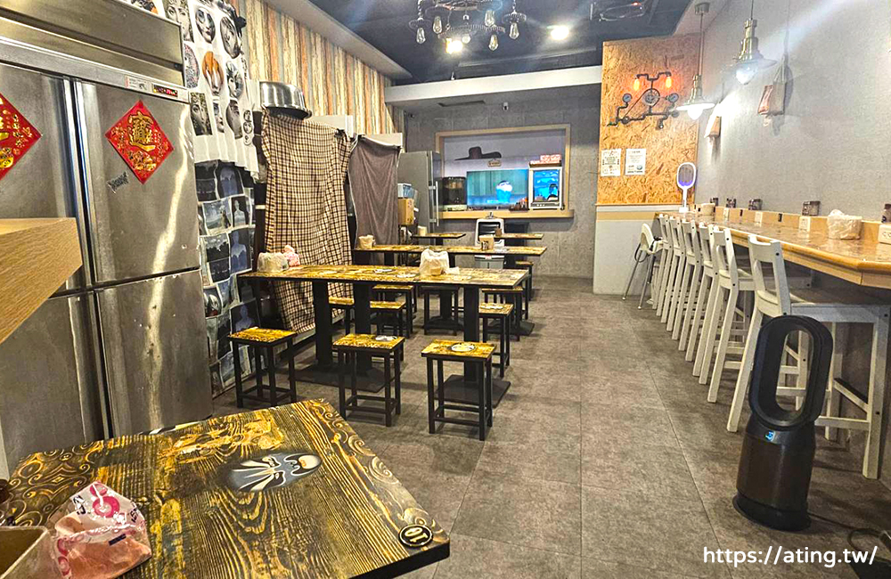 Shang An Traditional Pork Congee Xitun Flagship Store 01