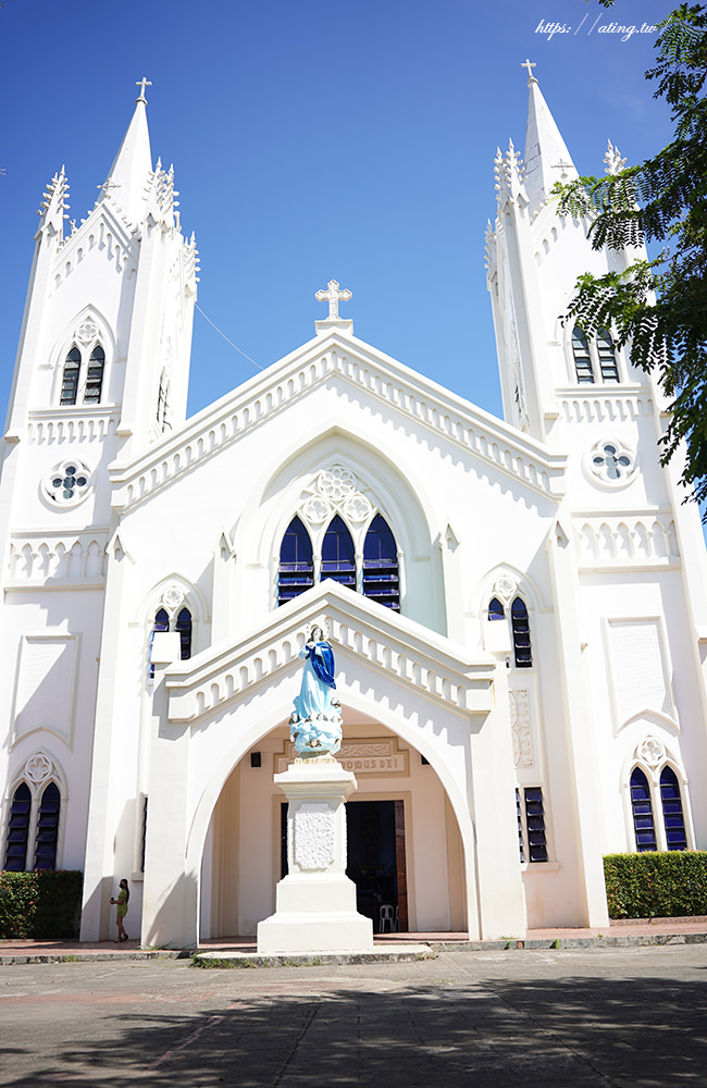 Immaculate Conception Cathedral 02