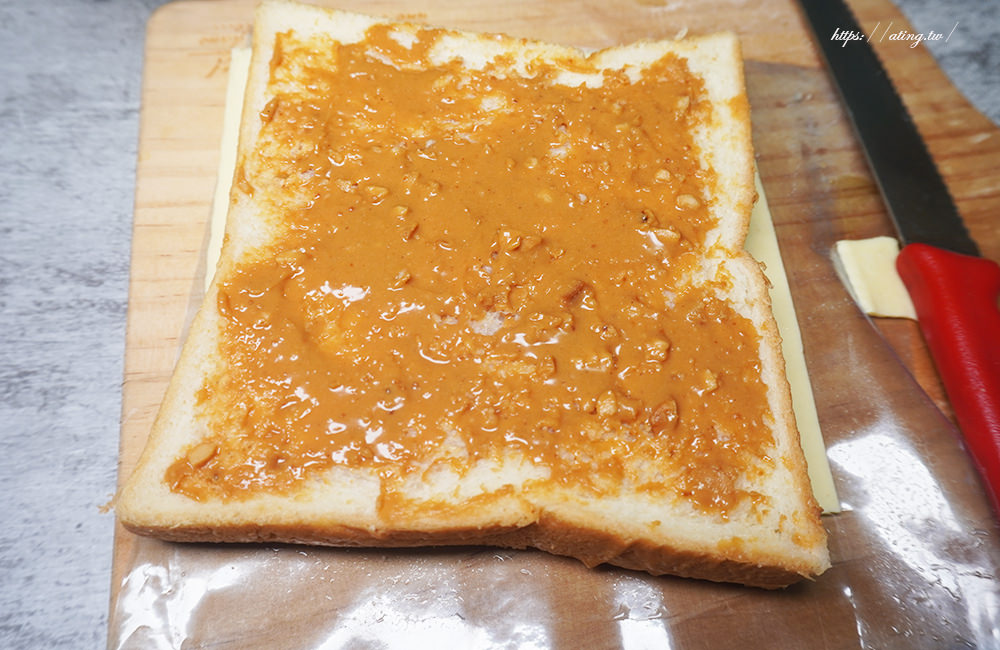 Peanut Crisp Toast04