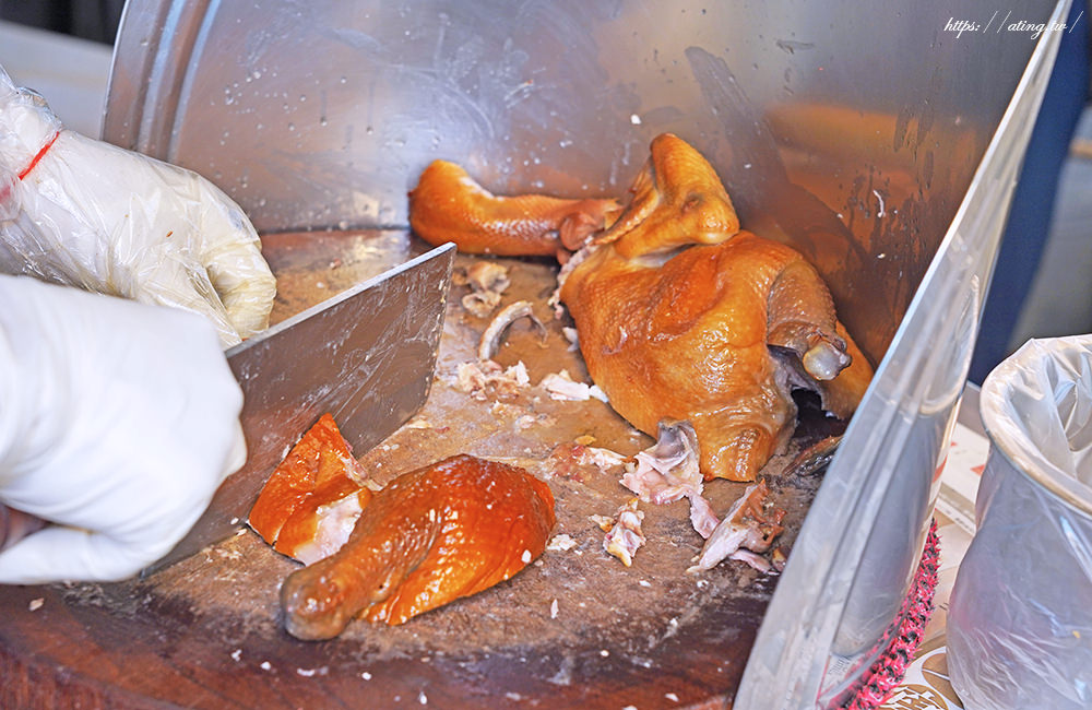 Qin Smoked Roast Chickens 15