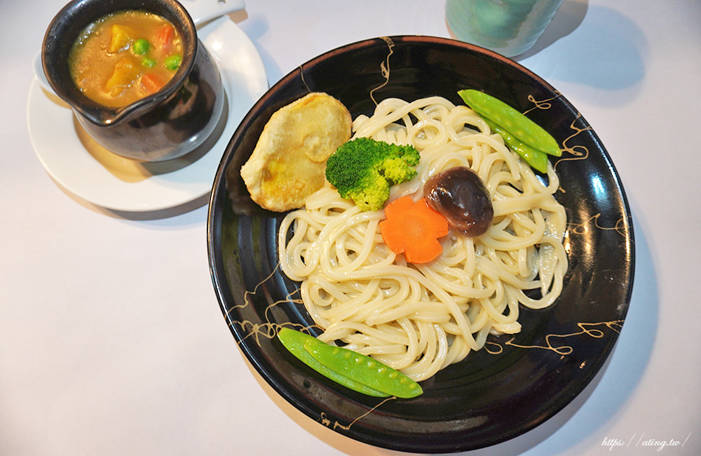 TAICHUNG Vegetable food Udon noodles 02