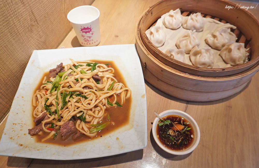 huang steamed dumpling taichung 09
