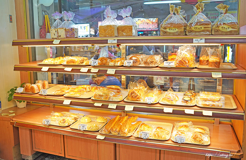 new bakery feng chia night market 02